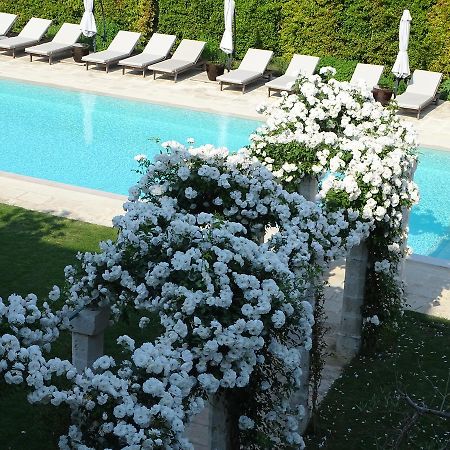 Palazzo Ducale Venturi - Luxury Hotel & Wellness Minervino di Lecce Bagian luar foto