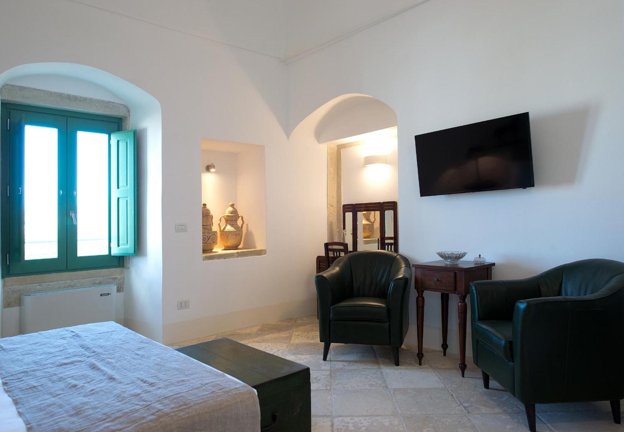Palazzo Ducale Venturi - Luxury Hotel & Wellness Minervino di Lecce Bagian luar foto