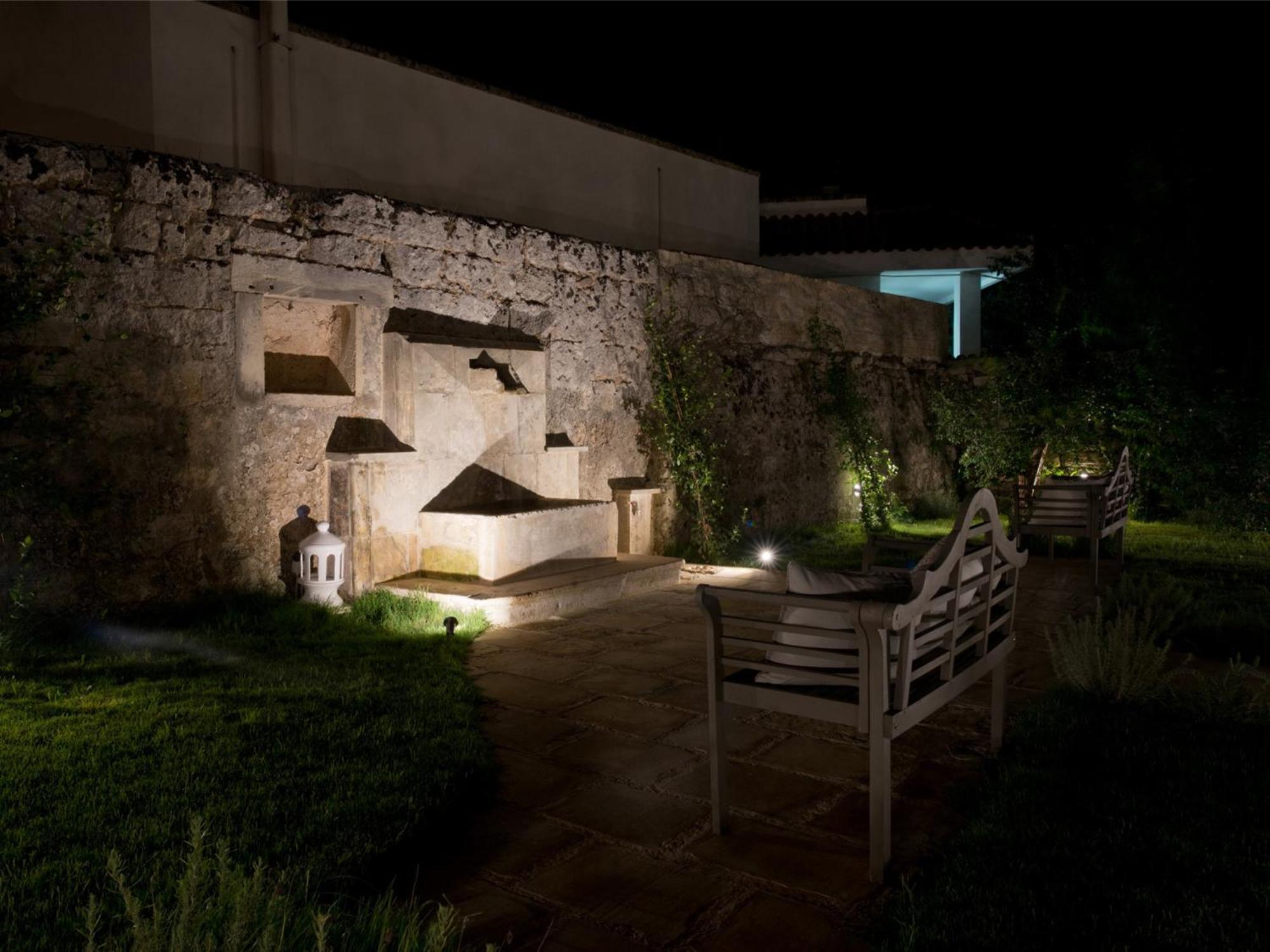 Palazzo Ducale Venturi - Luxury Hotel & Wellness Minervino di Lecce Bagian luar foto