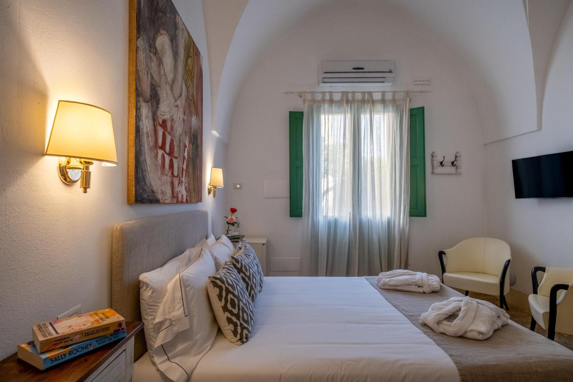 Palazzo Ducale Venturi - Luxury Hotel & Wellness Minervino di Lecce Bagian luar foto